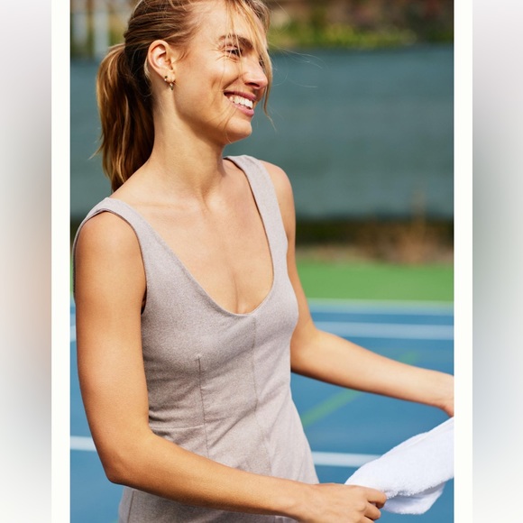 🎯NWT Varley Morgan Dress Size Light Sand Large - Picture 3 of 15